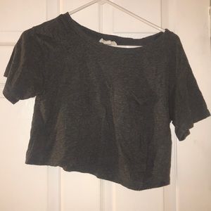 Grey crop top t-shirt